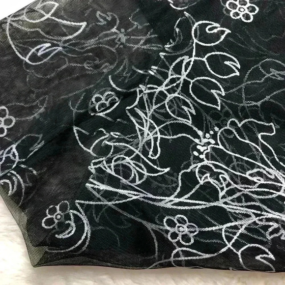 Wrap Scarf Sheer Floral Black & Silver - Picture 2 of 15